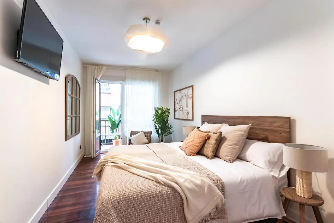 New! Lovely 4-Bedroom Loft In Bilbao 0*,  España